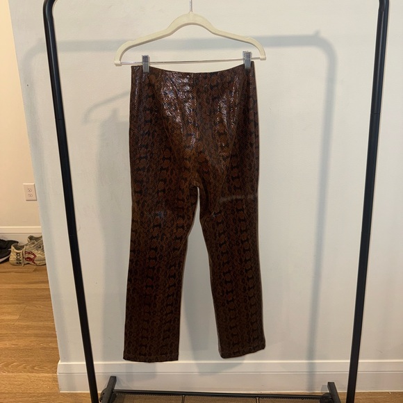 DANIELLE BERNSTEIN Faux Leather Brown Pants - Picture 5 of 5